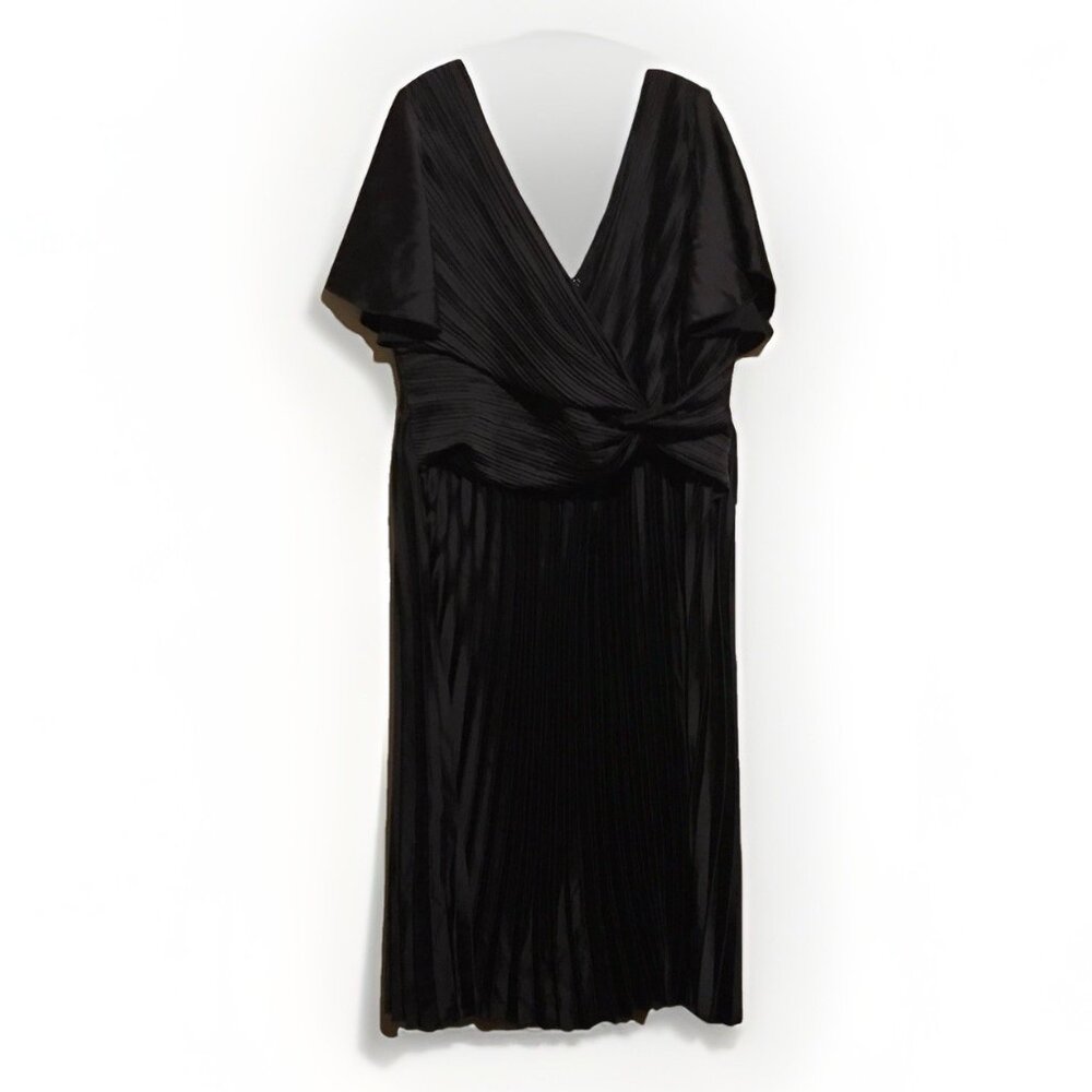 Boohoo Plus Pleated Twist Angel Sleeve Midi Dress Size 22 - Picture 4 of 9